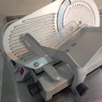 کالباس بر مدل محک