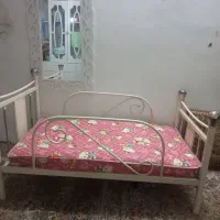 تحت نوزاد