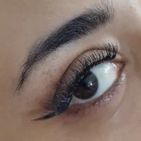 کاشت مژه و لیفت ابرو