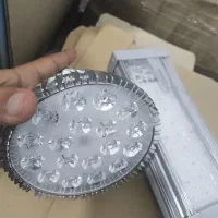 لامپ رشد گیاه ۱۰۰٪ LED|لامپ و چراغ|اهواز, گلستان|دیوار