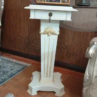 میز تلفن یا استند گلدان