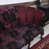 مبل صدفی ۷ نفره با میزناهار خوری ۶نفره