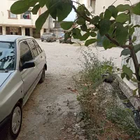 پراید نقره‌ای