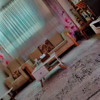 اجاق گاز و مبلمان هفت نفره و ناهار خوری و میز tv
