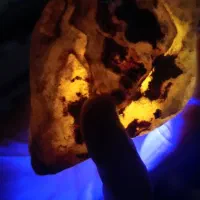 سنگ فلوریت زرد