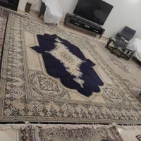 فرش مشهد خیلی تمیز شسته شده در حد نو