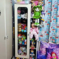تخت وکمدو ویترین وتشک تخت وروتختی