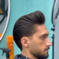 خدمات کوتاهی و داماد و پاکسازی پوست