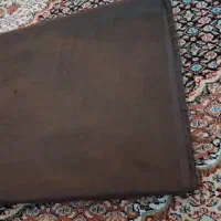پارچه ی مخمل مات و کوبیده قهوای تیره