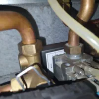 پکیج گلدیران پایونیر در حد نو|آبگرمکن، پکیج، شوفاژ|تهران, افسریه جنوبی|دیوار