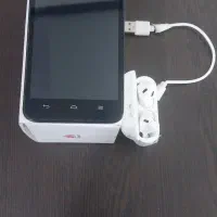 گوشی هواوی تمیز باکارتن،شارژر،یک عدد ایرپاد