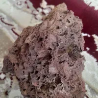 یه تیکه سنگ