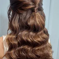 شینیون و میکاپ تخصصی|خدمات آرایشگری و زیبایی|اندیشه, اندیشه فاز ۴|دیوار