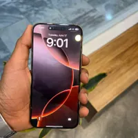 اپل iPhone 16 Pro Max با حافظهٔ ۲۵۶ گیگابایت