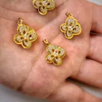 تعدادی نیروی خانم جهت مونتاژ طلا|استخدام هنری و رسانه|تهران, پامنار|دیوار