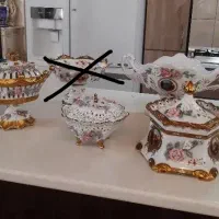 ظروف پذیرایی گلبرجسته گل برجسته لیلی مجنون آنتیک