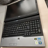 لپتاپ FUJITSU H720