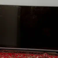 تلویزیون ال‌جی 43 صفحه شکسته