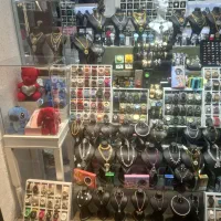 استخدام فروشنده خانم یا آقا گالری اکسسوری