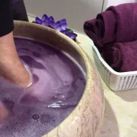 همکاری با سالندار در لاین پدیکور واپیلاسیون