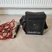 آمپلی فایر پُرتابل به همراه میکروفون فقط ۵/۸۵۰/۰۰۰