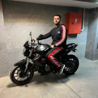 بنلی ۳۰۰ دو سیلندر