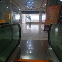 مغازه تجاری