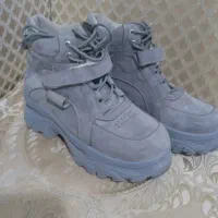 کفش|کیف، کفش، کمربند|مشهد, رده|دیوار