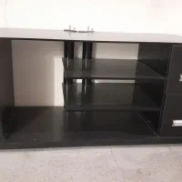 میز تلویزیون شیشه ای