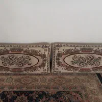 پشتی کرم رنگ