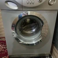 لباسشویی در حد نو