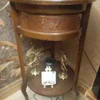 یک عدد میزه تلفن