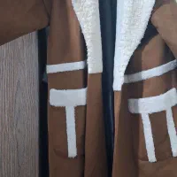 پالتو خوشرنگ در حد نو