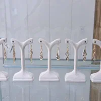 گوشواره های اپل