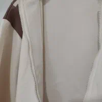 سویشرت|لباس|صومعه‌سرا, |دیوار