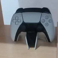 PS5 slim standardو یک دسته مشکی اضافه و شارژر دسته
