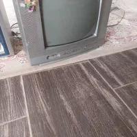 تلویزیون، چرخ خیاطی ،ضبط صوت|تلویزیون و پروژکتور|همدان, |دیوار