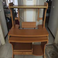 میز کامپیوتر و مطالعه