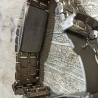 ساعت مچی|ساعت|پیشوا, |دیوار