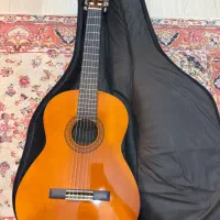 گیتار یاماها C40 اصل