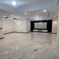 ۱۴۰ متر دوخواب_دیزاین شده_الماس شیشه ای_منطقه۲۲