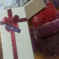 وسایل هدیه و کادو، یلدا و ولنتاین مفت