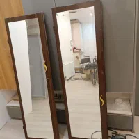 درب چوبی با آینه