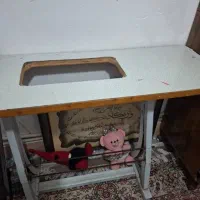 میز چرخ خیاطی