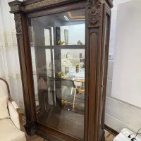 کمد ویترین کاملا سالم|بوفه، ویترین، کنسول|شهرکرد, |دیوار