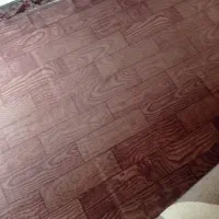 موکت دارم در حد نو