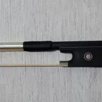 آرشه کربن ویولن خودم 4500 خریدم زیر قیمت بازار