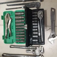 ابزار.اچار|ابزارآلات|زرند, |دیوار