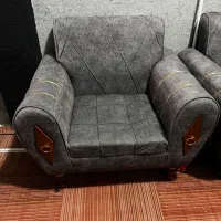 دو عدد مبل تکنفره نو