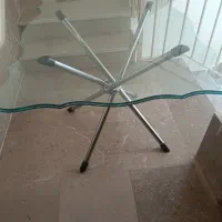 میز شیشه ای ۴ نفره بدون صندلی
